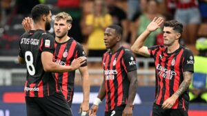 El Milan vence al Lecce con el primer gol de Santiago Gimenez en la temporada