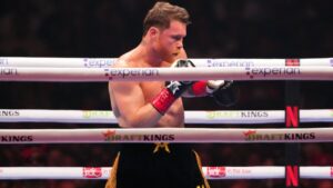 “Me sigo sintiendo un campeón, voy a seguir”: Canelo Álvarez tras derrota ante Terence Crawford