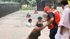 Emergencia en Chiapas: se desborda río y se derrumba un cerro en La Concordia