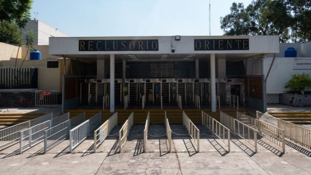Se fuga reo del Reclusorio Oriente en CDMX