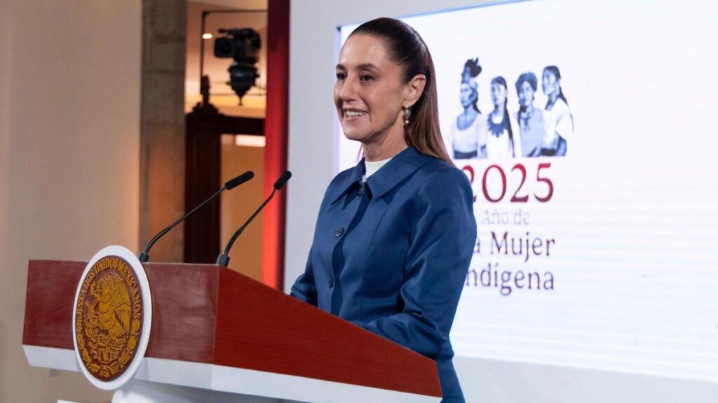 La presidenta Claudia Sheinbaum anunció que a partir de este viernes emprenderá una gira nacional con la que planea visitar los 32 estados del país en un lapso de poco más de tres semanas.