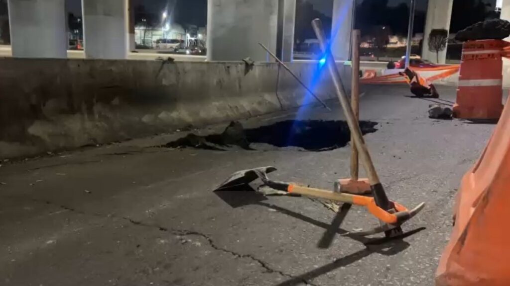 Reparan socavón en el Puente de la Concordia.