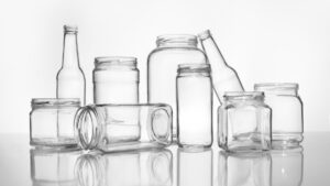 Cómo quitar las etiquetas de los tarros de cristal: el método más rápido y eficaz