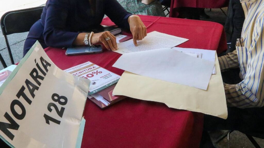 Caravanas en Edomex ofrecen testamento gratuito o con descuento; consulta fechas y requisitos por municipio.