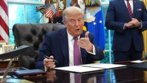 Trump anuncia recortes permanentes tras cierre parcial del gobierno en EE. UU.