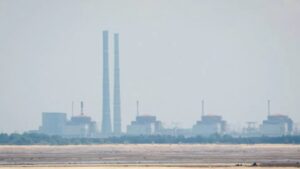 Ucrania acusa a Rusia de desconectar la central nuclear de Zaporiyia