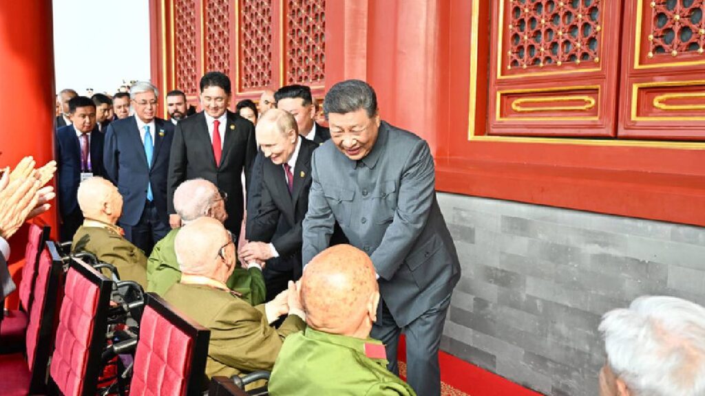 presidente de china saluda veteranos