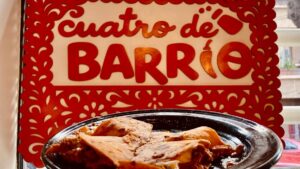 Bufet de birria: tacos, tortas, burritos y hasta ramen en la CDMX