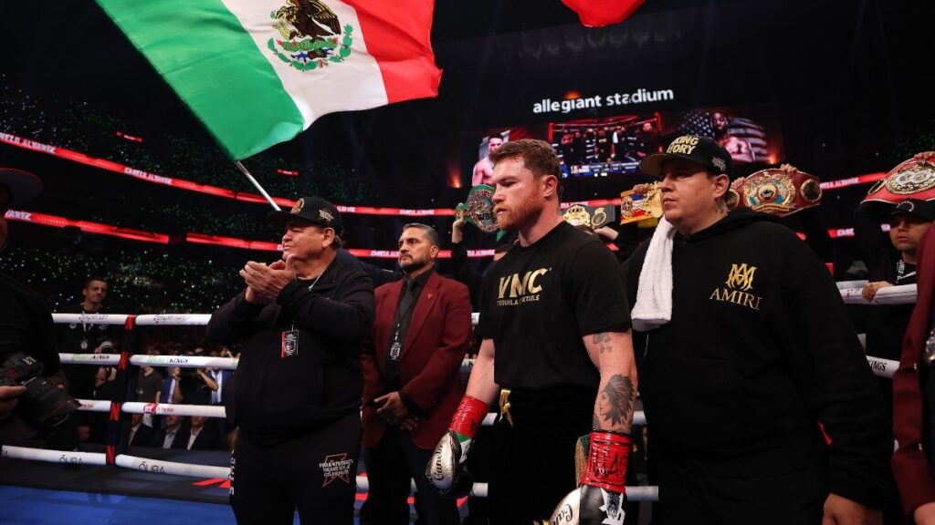 Himno Nacional Canelo vs Crawford.