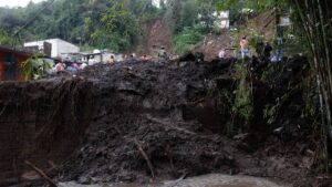 23 municipios afectados, 13 muertos y 4 desaparecidos en Puebla tras lluvias