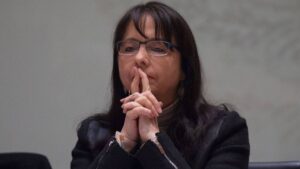 Ante “asedio mediático”, redes le recuerdan a Álvarez-Buylla cuando criminalizó a 31 científicos