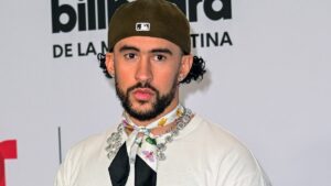 Bad Bunny, el artista latino del siglo XXI, según Billboard