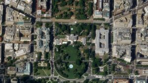 El antes y después: Imágenes satelitales muestran demolición de la Casa Blanca