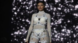 Cazzu desmiente a Nodal y niega depósitos por pensión de su hija Inti