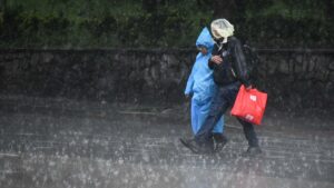 Sonia aún no es ciclón, pero dejará lluvias torrenciales en Oaxaca, Chiapas y Veracruz