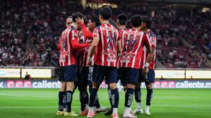 Chivas sigue con buena racha al vencer a Mazatlán
