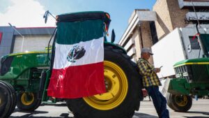 Productores del campo lanzan amenazas de bloqueos de carreteras; exigen precio justo al maíz