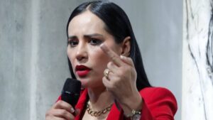 Sandra Cuevas busca gobernar CDMX con partido propio