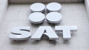 Préstamos familiares podrían traer multas ante el SAT