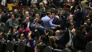Diputados aprueban reforma a la Ley de Amparo tras maratónica sesión