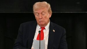 Trump estaría por anunciar acuerdo entre Gaza e Israel, según nota filtrada en la Casa Blanca