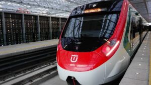 El Tren “El Insurgente” operará su ruta completa entre diciembre y enero, confirma Sheinbaum