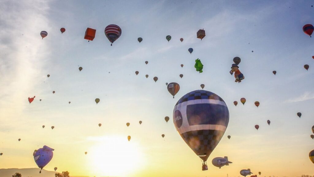 Fechas, costos y artistas, todo sobre el Festival Internacional del Globo León 2025