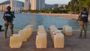 Menos de 30 agentes aduanales controlaban huachicol fiscal, revela la ANAM