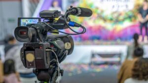 Muere Jenifer Rivas, conductora de TV y TikToker, a los 21 años por un supuesto ataque epiléptico