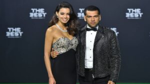 Joana Sanz y Dani Alves reciben juntos a su primer hijo en Barcelona