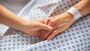 Samara Martínez: la mexicana que impulsa la Ley Trasciende por una muerte digna