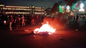 Marcha del 2 de octubre: un detenido y varios heridos, confirma SSC-CDMX