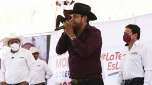 Atacan a balazos a Marco Flores y la Banda Jerez en carretera; contratarán seguridad armada