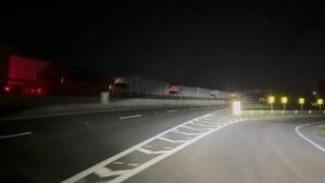 ¡Más de 24 horas de bloqueo! Campesinos mantienen protesta en carreteras de Guanajuato