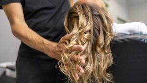 El lujoso salón donde asesinaron al estilista Micky Hair