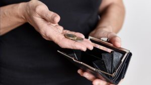 Diputados aprueban en lo general y lo particular aumentos al IEPS: subirán precios de refrescos, cigarros y videojuegos