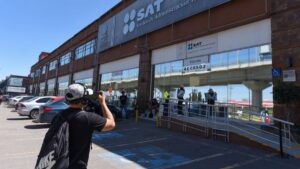 Trabajadores del SAT mantendrán paro este miércoles 15 de octubre