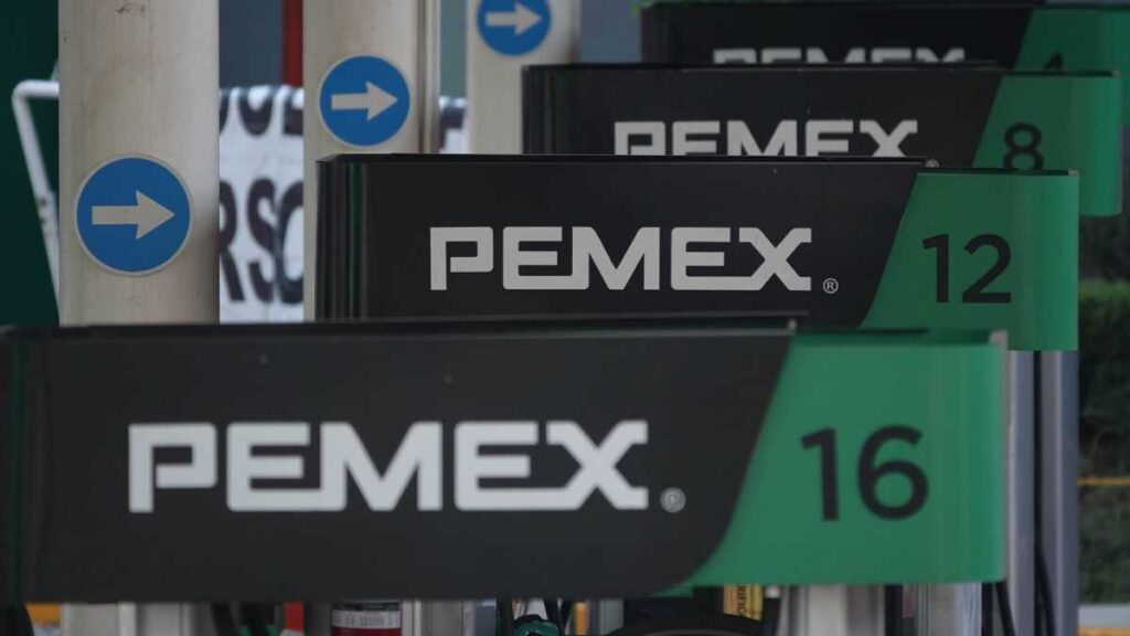Pemex reporta menores pérdidas