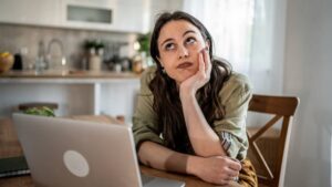 Estos son los apoyos del Bienestar que puedes aprovechar según tu edad