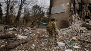 Cárteles de México y Colombia se infiltran en el ejército ucraniano, según The Telegraph