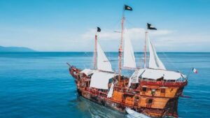 Se hunde el histórico galeón Marigalante frente a Puerto Vallarta