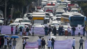 Trabajadores de la salud encabezan las movilizaciones este 17 de octubre