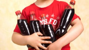 México busca dejar de ser el mayor consumidor de refrescos con nuevos impuestos