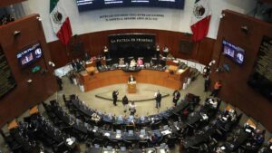 Senado aprueba en lo general reforma a la Ley de Amparo