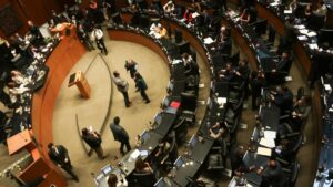 Avanza en comisiones del Senado reforma a Ley de Amparo