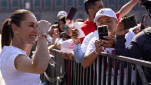 Sheinbaum celebra 1 año de gobierno en el Zócalo este domingo: hora y cómo seguirlo en vivo