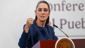 Sheinbaum propone eliminar fuero a diputados y senadores en 2026