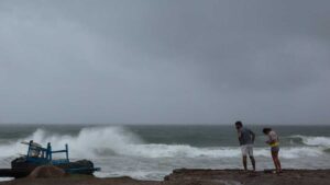 Posible huracán Priscilla alerta a 6 estados del Pacífico