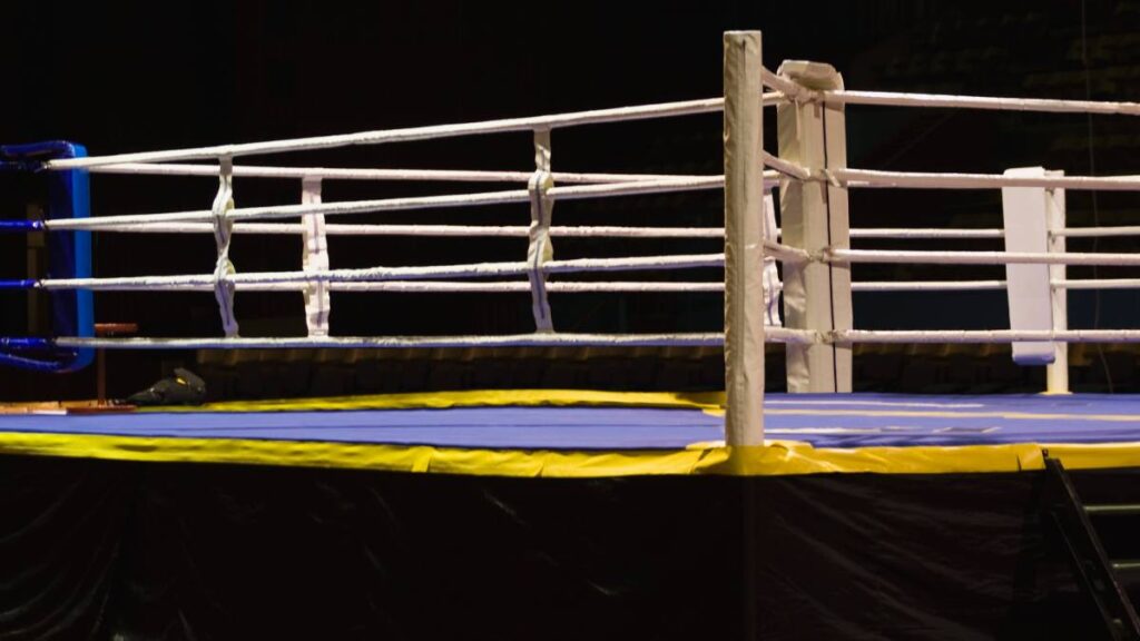 “Tashiro” Fierro enloquece contra “Bombi” Cordero y le tira una pata; pero ya ofreció disculpa