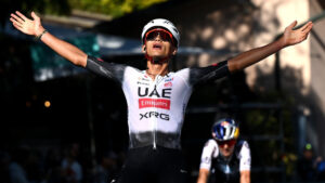 Isaac del Toro gana el Giro dell’Emilia y acumula 14 victorias en la temporada